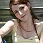 Caitlin Glass در نقش Winry Rockbell